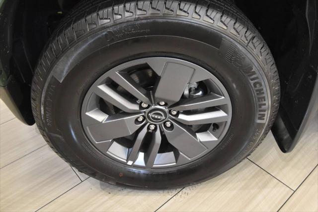 2025 Nissan Frontier Crew Cab SV 4x2