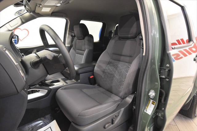 2025 Nissan Frontier Crew Cab SV 4x2