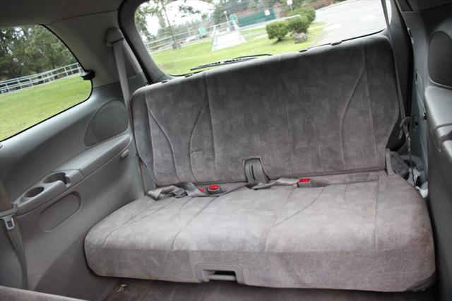 2003 Mazda MPV LX