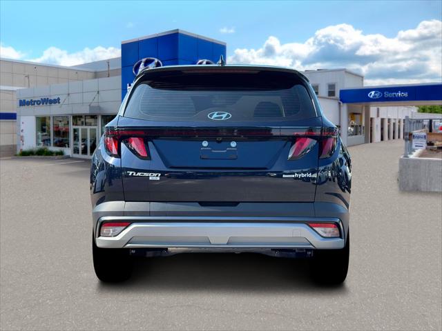 2026 Hyundai Tucson Hybrid Blue SE