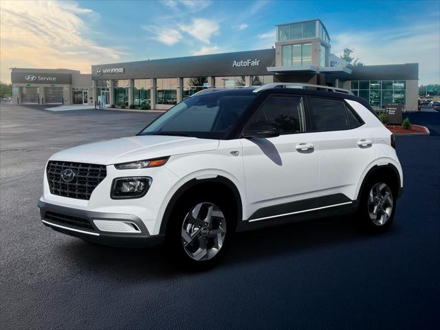 2026 Hyundai Venue SEL w/Two-Tone Roof
