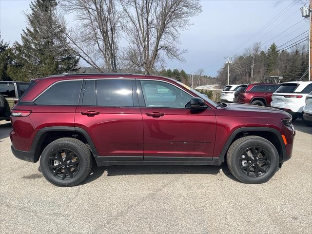 2026 Jeep Grand Cherokee Altitude 4x4
