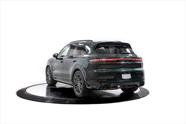 2025 Porsche Cayenne GTS
