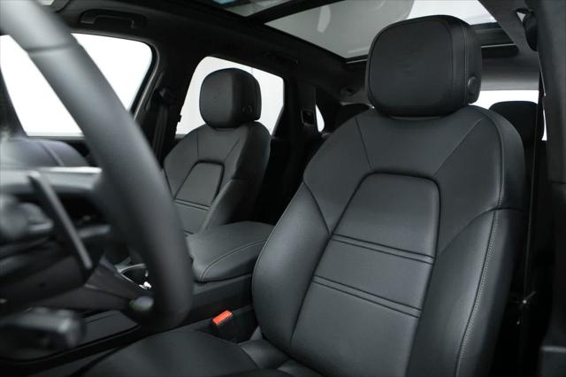 2025 Porsche Cayenne GTS