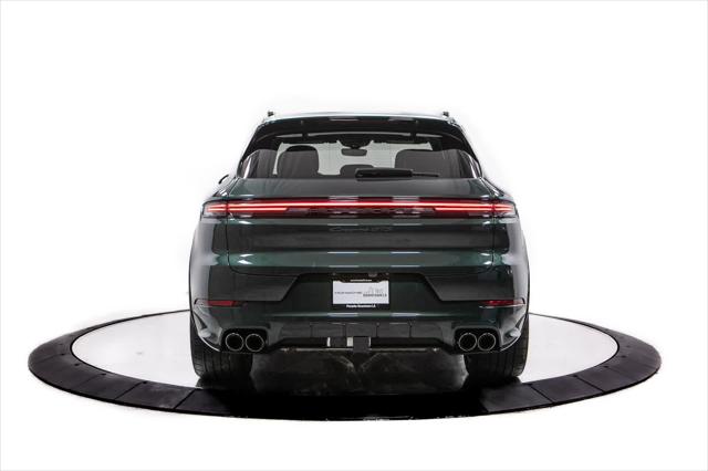 2025 Porsche Cayenne GTS