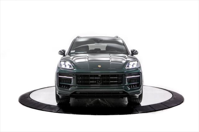 2025 Porsche Cayenne GTS
