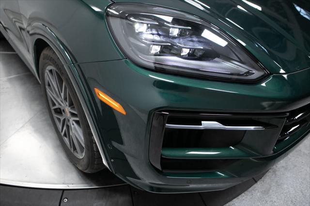 2025 Porsche Cayenne GTS