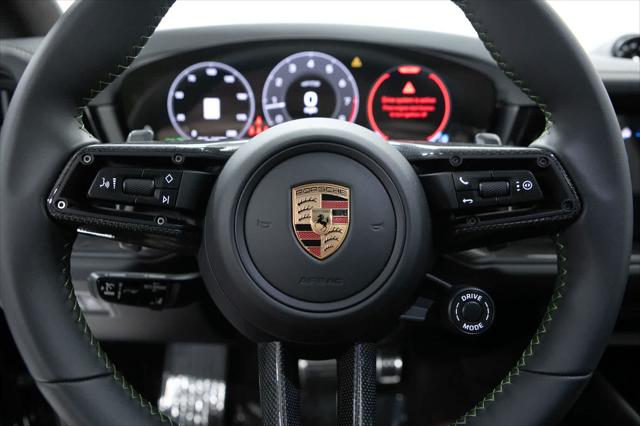 2025 Porsche Cayenne GTS