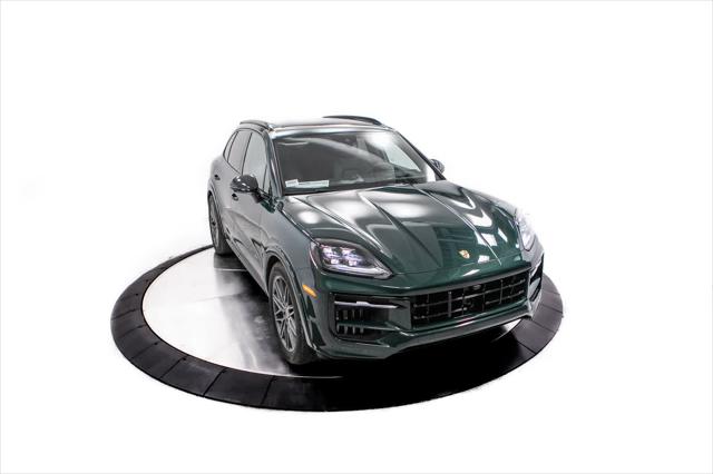 2025 Porsche Cayenne GTS