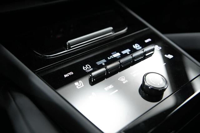 2025 Porsche Cayenne GTS