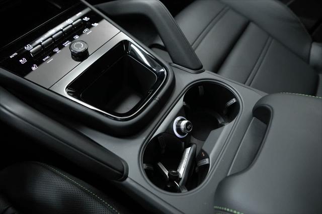 2025 Porsche Cayenne GTS