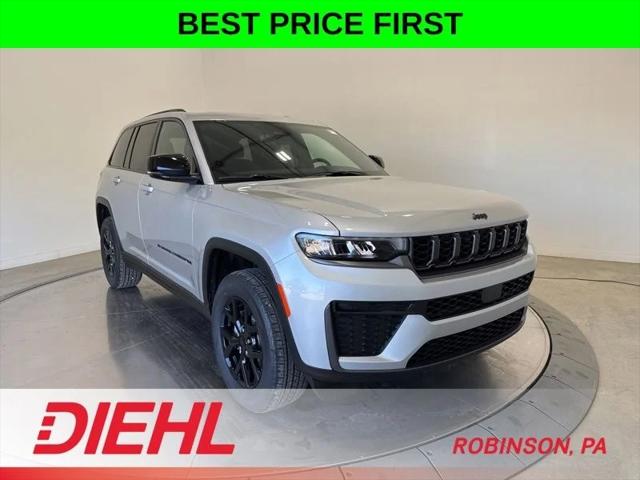 2026 Jeep Grand Cherokee GRAND CHEROKEE LAREDO ALTITUDE 4X4 2026 Jeep Grand Cherokee GRAND CHEROKEE LAREDO ALTITUDE 4X4