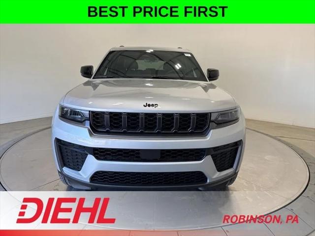 2026 Jeep Grand Cherokee GRAND CHEROKEE LAREDO ALTITUDE 4X4 2026 Jeep Grand Cherokee GRAND CHEROKEE LAREDO ALTITUDE 4X4