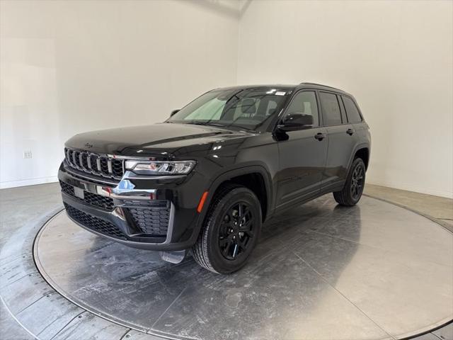 2026 Jeep Grand Cherokee GRAND CHEROKEE LAREDO ALTITUDE 4X4