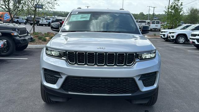 2026 Jeep Grand Cherokee GRAND CHEROKEE LAREDO X 4X2