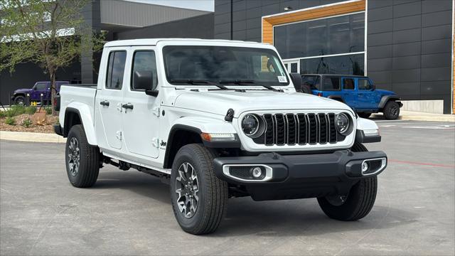 2026 Jeep Gladiator GLADIATOR SAHARA 4X4
