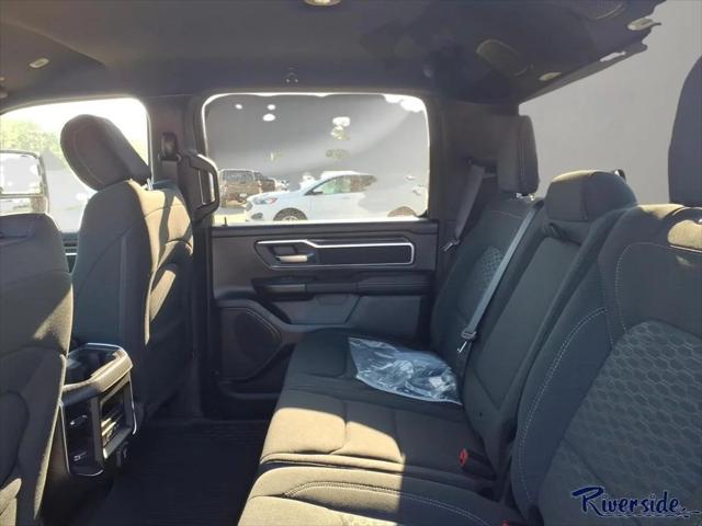 2026 Ram 1500 Big Horn Crew Cab 4x4 5'7" Box