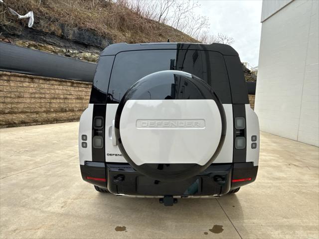 2026 Land Rover Defender P400 X-Dynamic SE