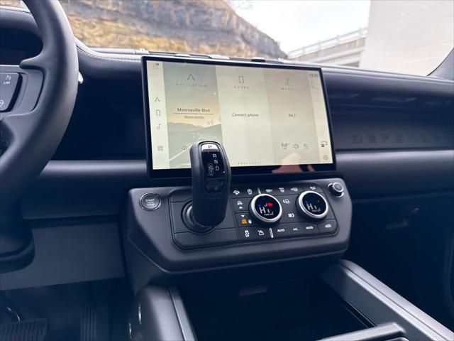 2026 Land Rover Defender P400 X-Dynamic SE