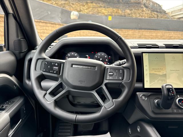 2026 Land Rover Defender P400 X-Dynamic SE