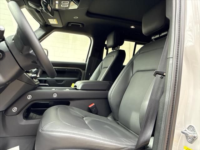 2026 Land Rover Defender P400 X-Dynamic SE