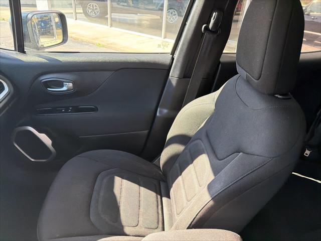 2018 Jeep Renegade Latitude FWD