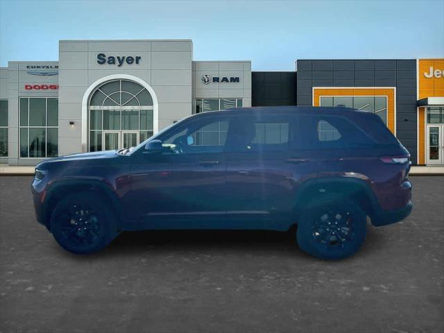 2026 Jeep Grand Cherokee Altitude 4x4