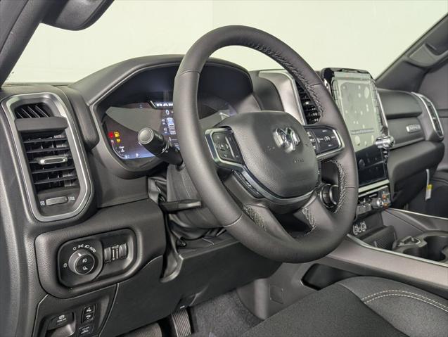 2026 Ram 1500 Big Horn Crew Cab 4x4 5'7" Box