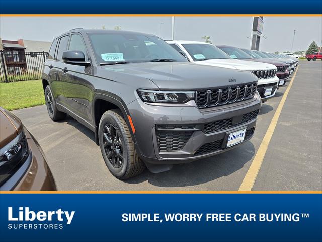 2026 Jeep Grand Cherokee GRAND CHEROKEE LAREDO ALTITUDE 4X4