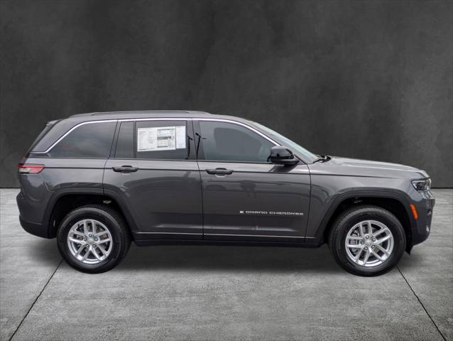 2026 Jeep Grand Cherokee GRAND CHEROKEE LAREDO 4X2