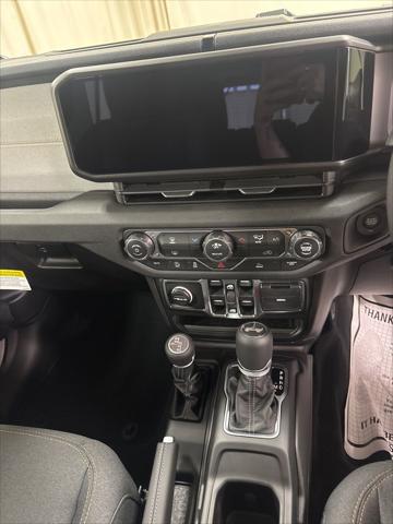 2026 Jeep Wrangler 4-Door Sport RHD 4x4
