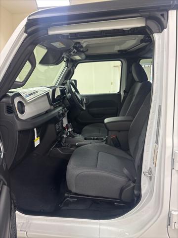 2026 Jeep Wrangler 4-Door Sport RHD 4x4