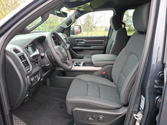 2026 Ram 1500 Big Horn Crew Cab 4x4 5'7" Box
