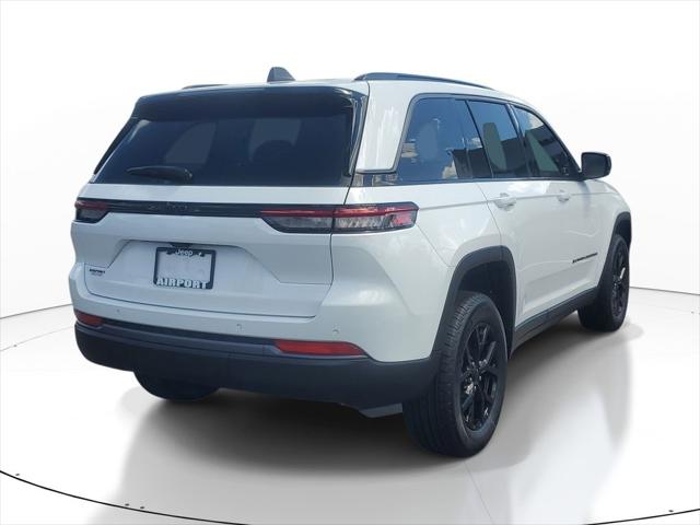 2026 Jeep Grand Cherokee Altitude 4x2