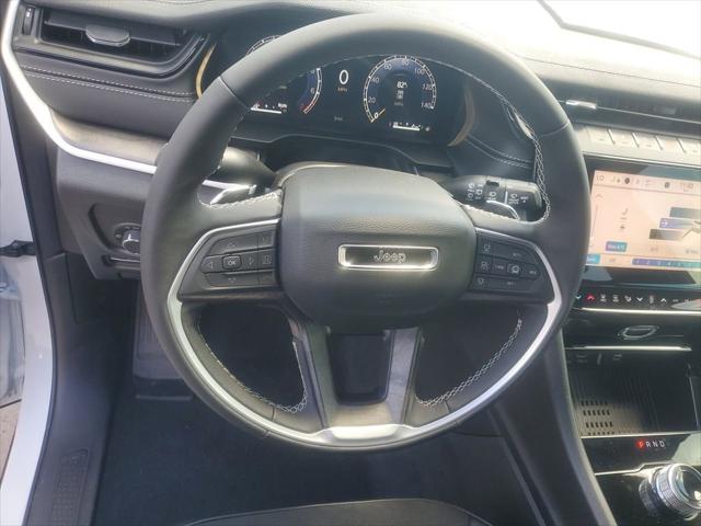2026 Jeep Grand Cherokee Altitude 4x2