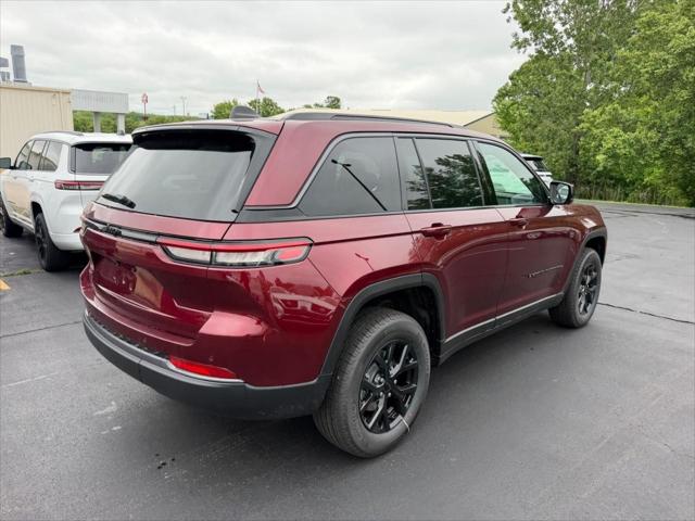 2026 Jeep Grand Cherokee GRAND CHEROKEE LAREDO ALTITUDE 4X4