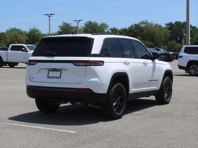 2026 Jeep Grand Cherokee GRAND CHEROKEE LAREDO ALTITUDE 4X2