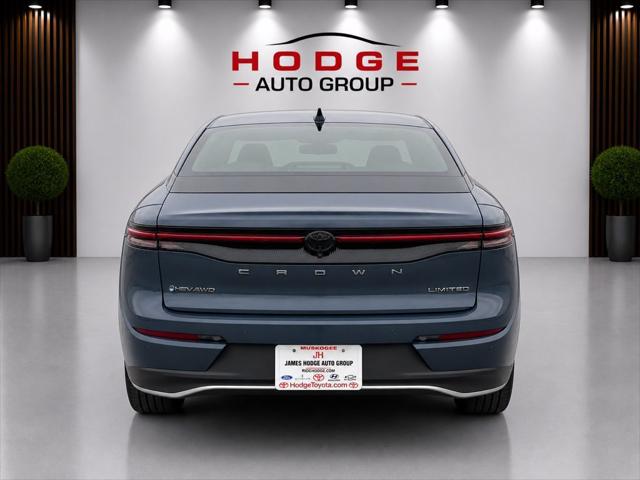 2026 Toyota Crown Nightshade - Photo 6