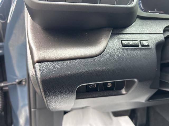2026 Toyota Crown Nightshade - Photo 12