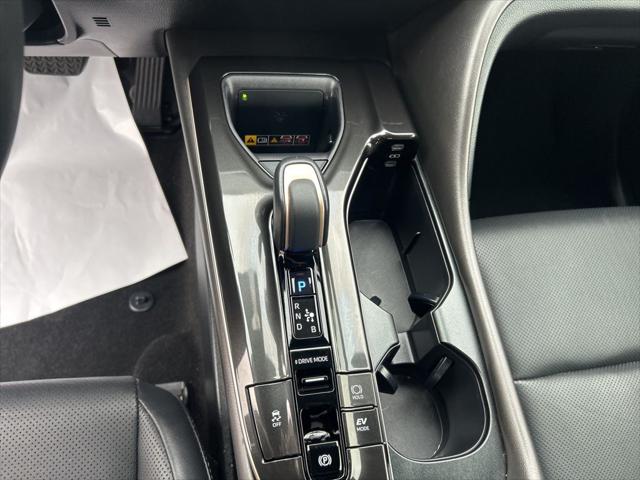 2026 Toyota Crown Nightshade - Photo 16