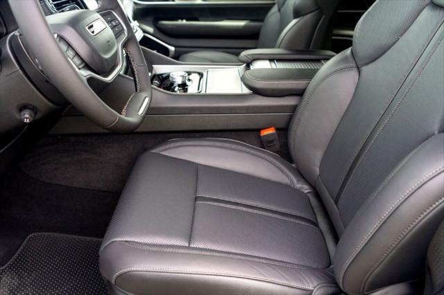 2026 Jeep Grand Wagoneer L Limited Altitude 4x4