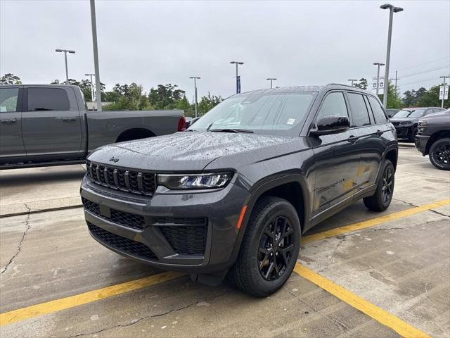 2026 Jeep Grand Cherokee GRAND CHEROKEE LAREDO ALTITUDE 4X2