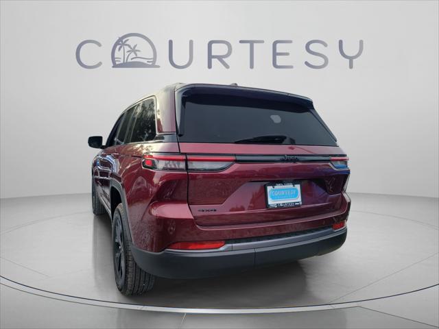 2026 Jeep Grand Cherokee GRAND CHEROKEE LAREDO ALTITUDE 4X4 2026 Jeep Grand Cherokee GRAND CHEROKEE LAREDO ALTITUDE 4X4