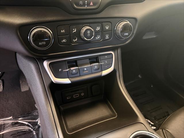 2024 GMC Terrain FWD SLT