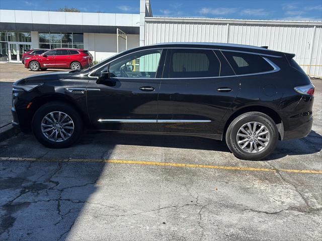 2023 Buick Enclave Essence FWD
