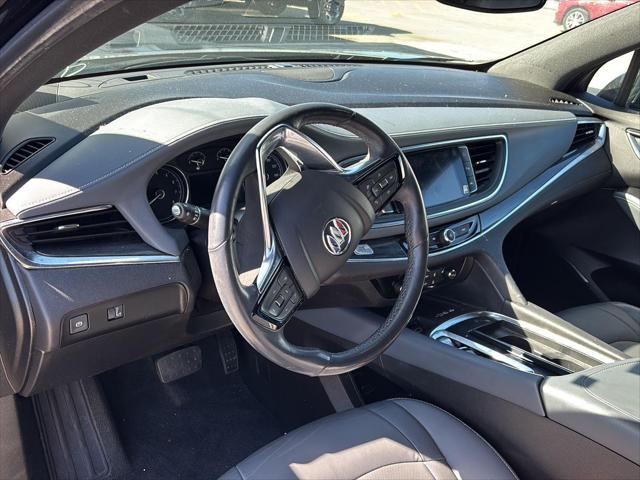 2023 Buick Enclave Essence FWD