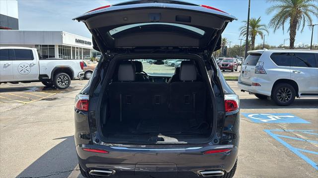 2023 Buick Enclave Essence FWD