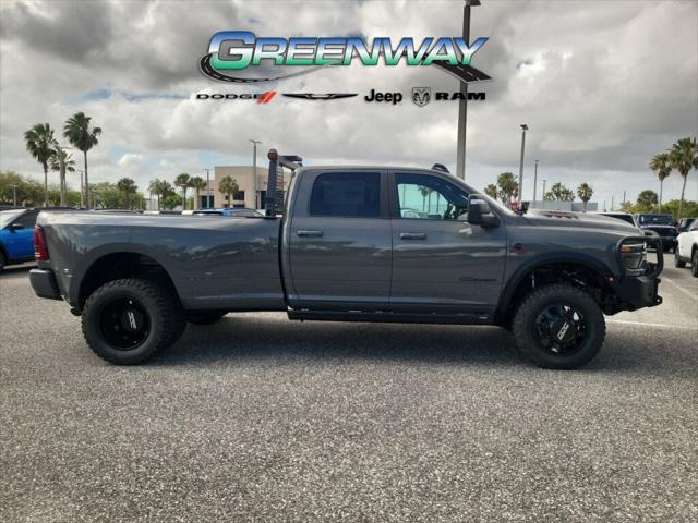 2026 RAM Ram 3500 RAM 3500 LARAMIE CREW CAB 4X4 8 BOX