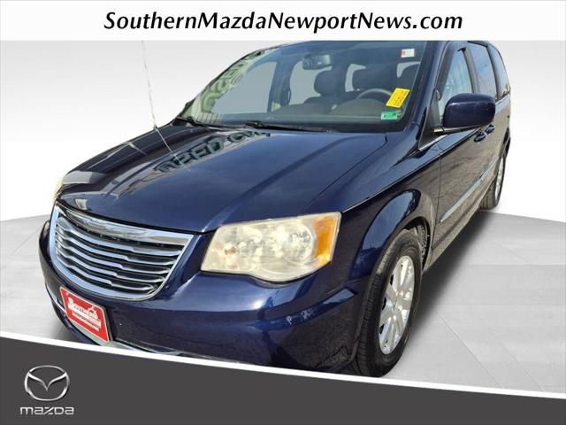 2013 Chrysler Town and Country Touring