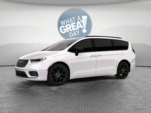 2026 Chrysler Pacifica PACIFICA LIMITED AWD